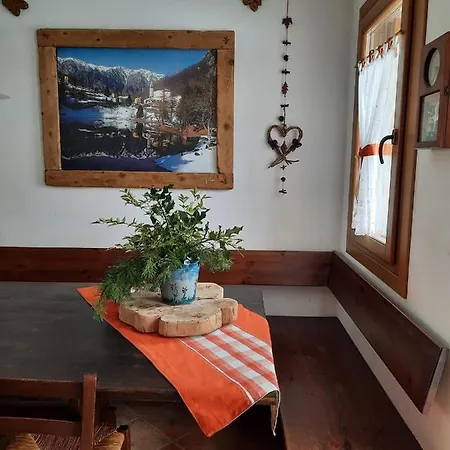 Holiday home Le Farfalle - Un Angolo Di Quiete A Laghi In Provincia Di Vicenza Stalle Comparetti