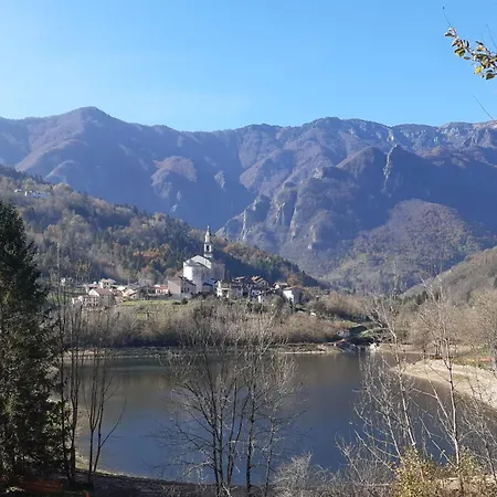 Holiday home Le Farfalle - Un Angolo Di Quiete A Laghi In Provincia Di Vicenza Stalle Comparetti