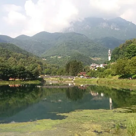 Holiday home Le Farfalle - Un Angolo Di Quiete A Laghi In Provincia Di Vicenza Stalle Comparetti